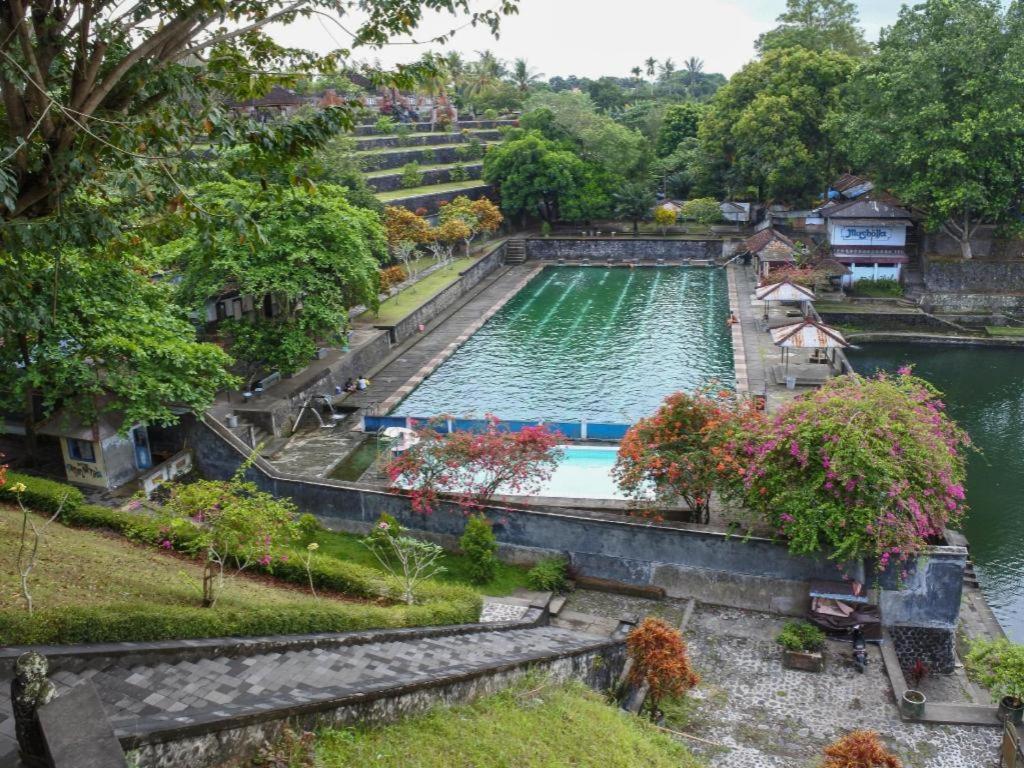 Hotel Zaitun Selaparang Lombok Buitenkant foto